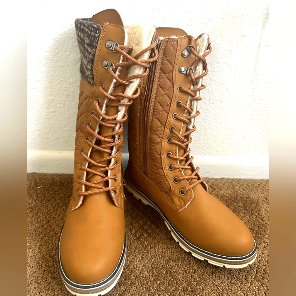 Snow boots